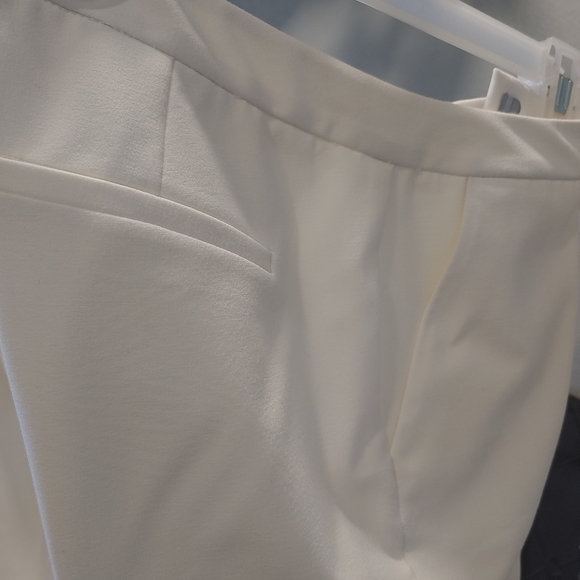 Size 2 Michael Kors 2-piece suit. Cream! Yasss! - Picture 8 of 15